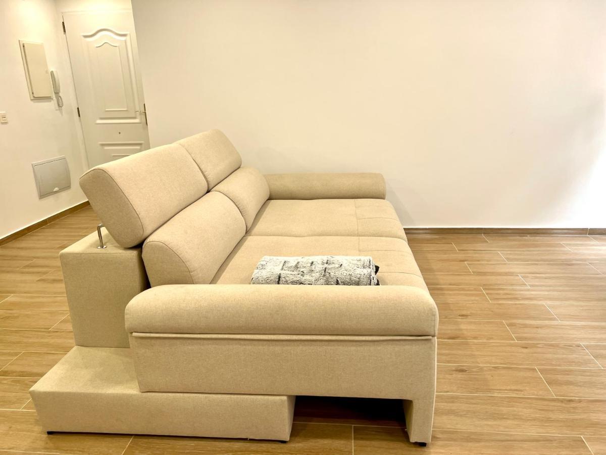 Apartamento Sunrise Chapaprieta ตอร์เรเวียคา ภายนอก รูปภาพ
