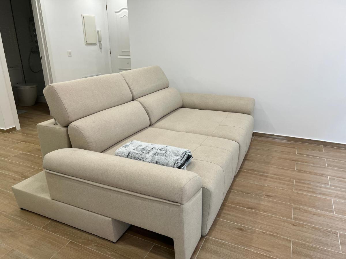 Apartamento Sunrise Chapaprieta ตอร์เรเวียคา ภายนอก รูปภาพ