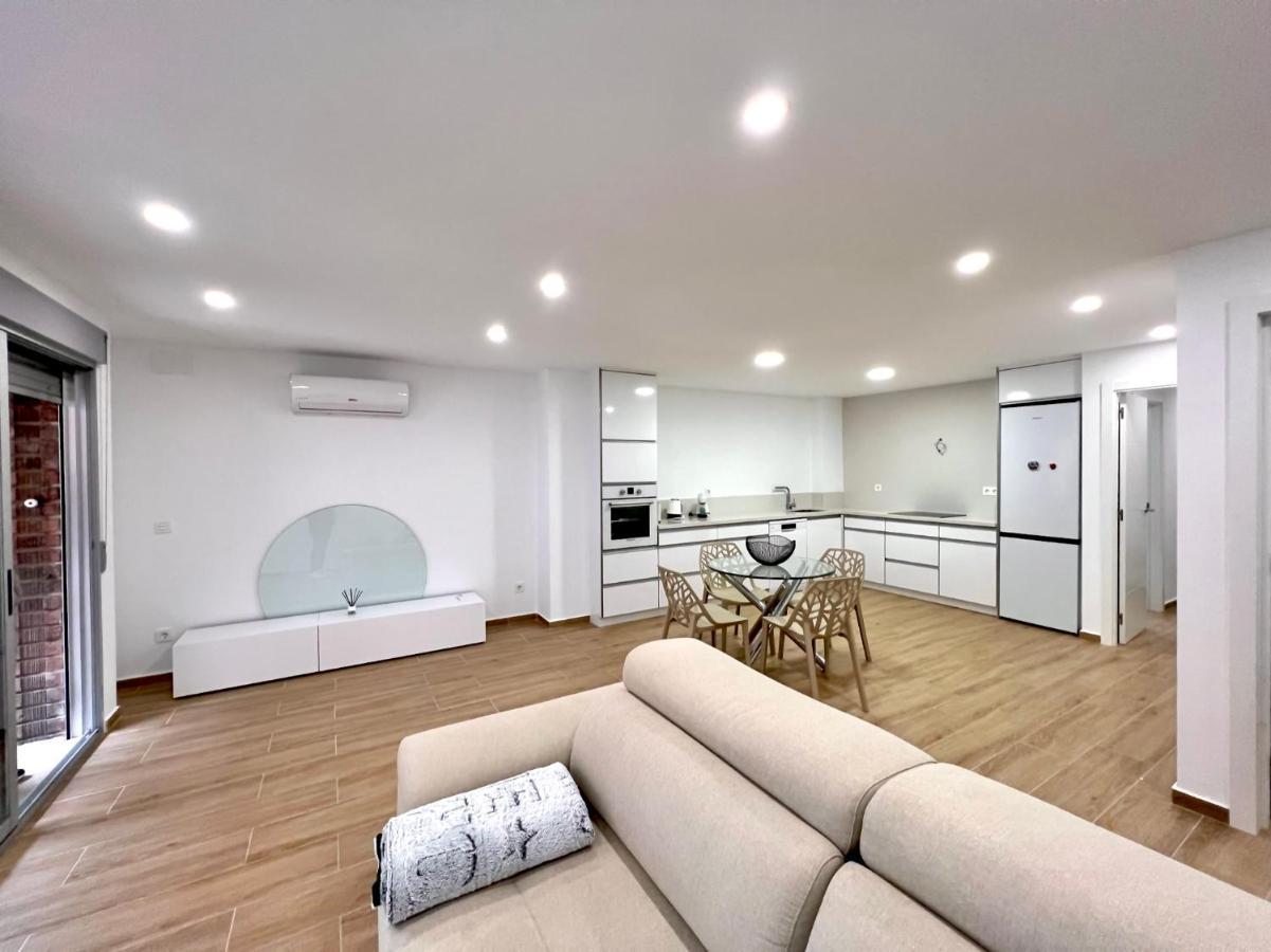 Apartamento Sunrise Chapaprieta ตอร์เรเวียคา ภายนอก รูปภาพ