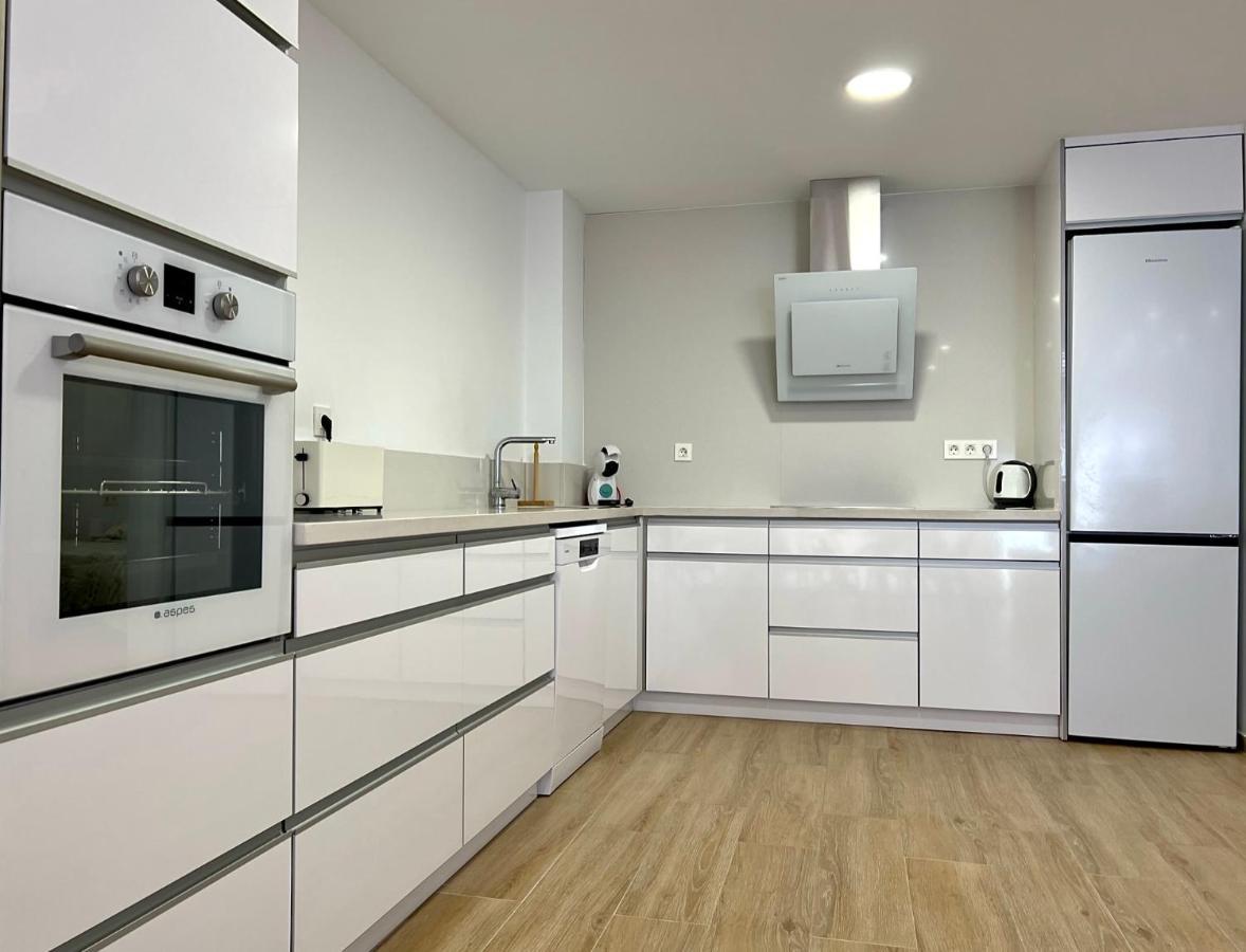 Apartamento Sunrise Chapaprieta ตอร์เรเวียคา ภายนอก รูปภาพ