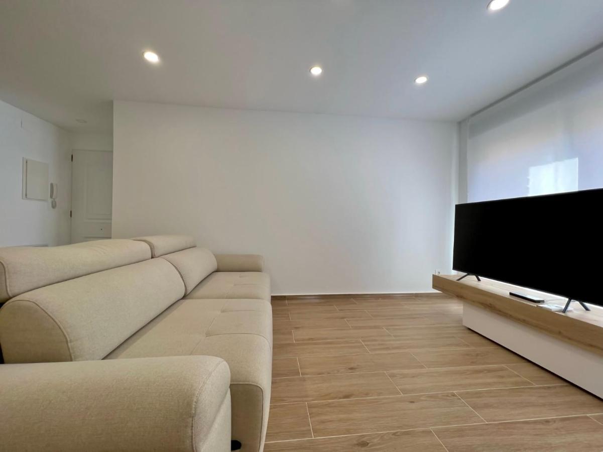 Apartamento Sunrise Chapaprieta ตอร์เรเวียคา ภายนอก รูปภาพ