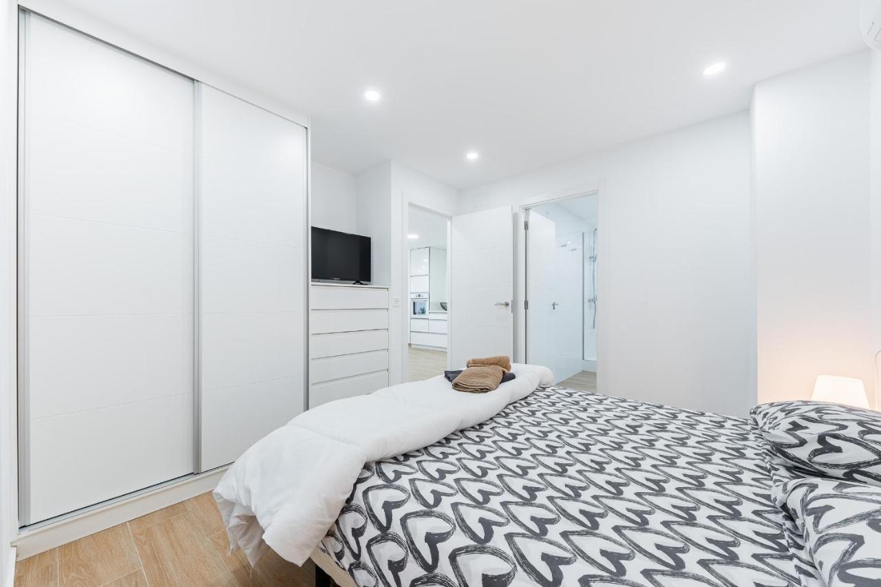 Apartamento Sunrise Chapaprieta ตอร์เรเวียคา ภายนอก รูปภาพ